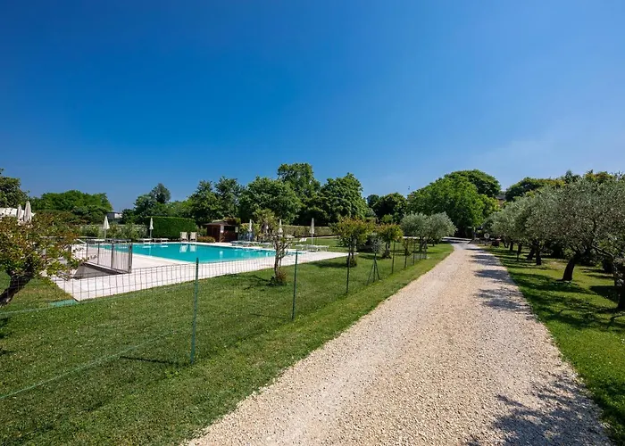 Casa Borgo Di Calmasino Bardolino