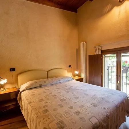 Lejlighed Casa Borgo Di Calmasino Bardolino