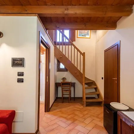 Apartment Casa Borgo Di Calmasino *