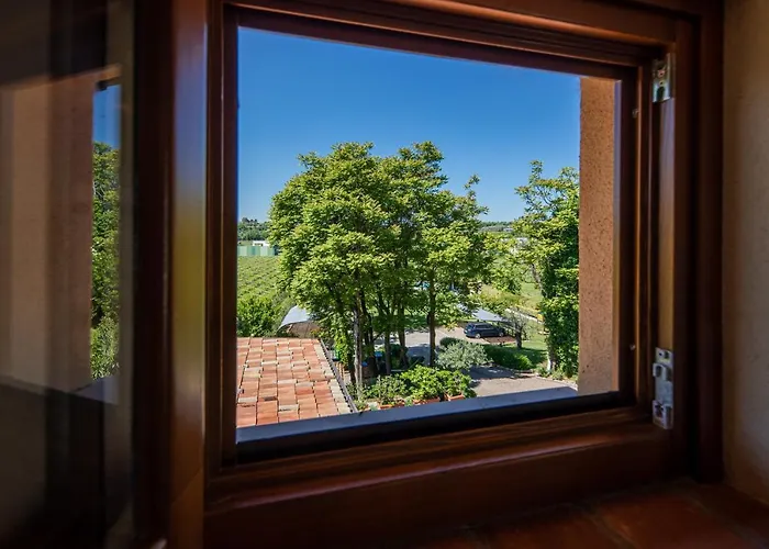 Casa Borgo Di Calmasino バルドリーノ