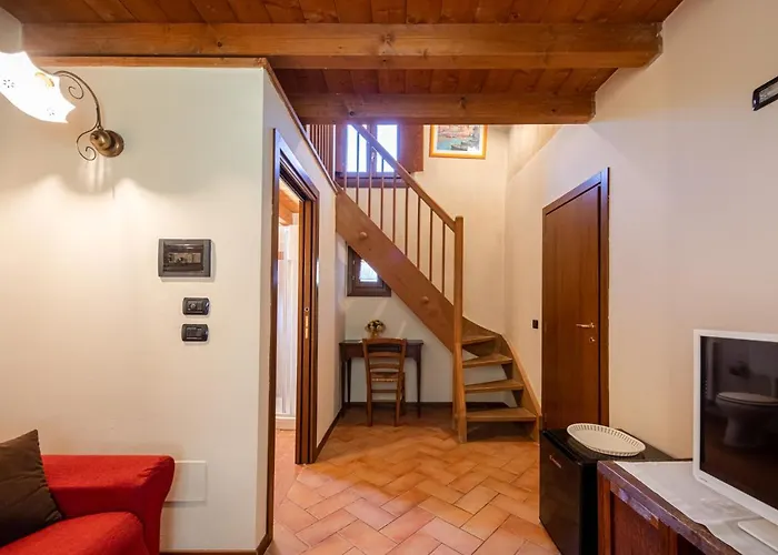 Апартаменти Casa Borgo Di Calmasino *