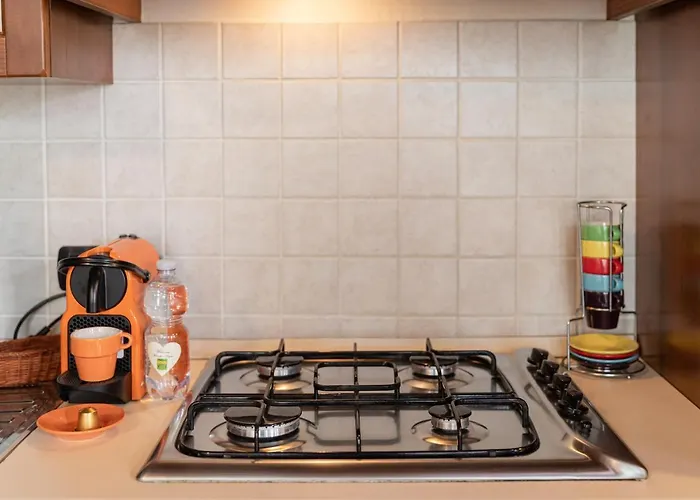 Casa Borgo Di Calmasino アパート バルドリーノ