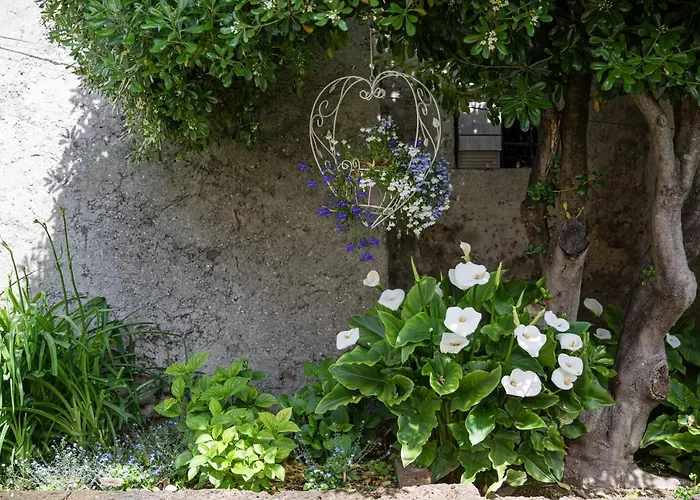 Casa Borgo Di Calmasino Бардоліно