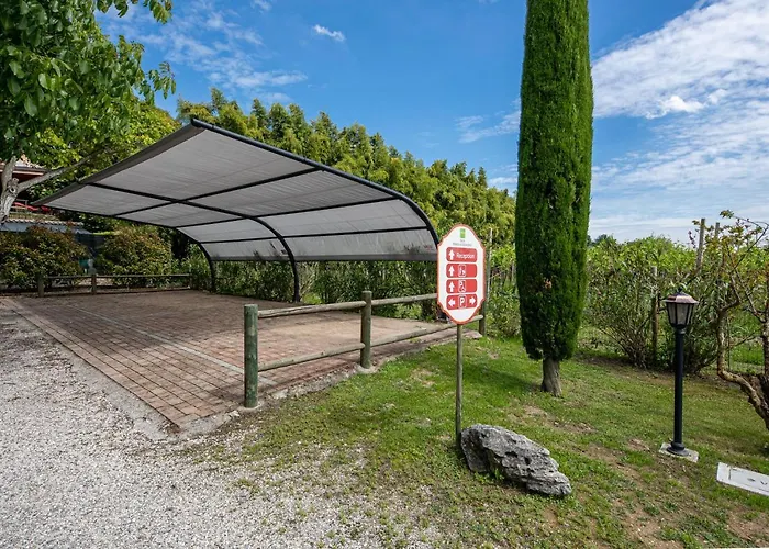 アパート Casa Borgo Di Calmasino *