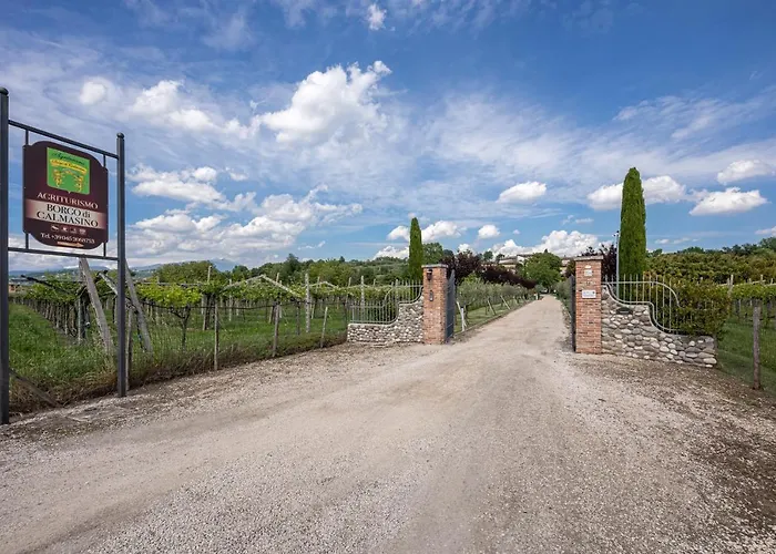 Casa Borgo Di Calmasino バルドリーノ