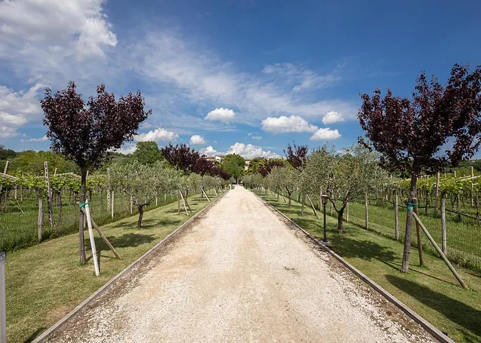 Апартаменти Casa Borgo Di Calmasino Бардоліно